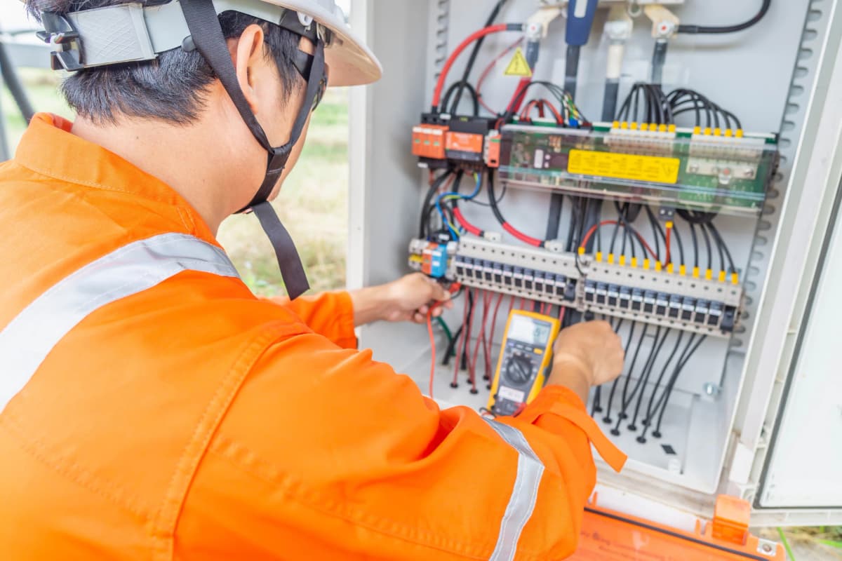 EICR Testing West Bromwich | Electrical Safety Certificates